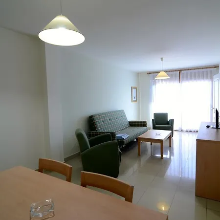 Mestral - Apartamentos Centricos L'Escala Room photo