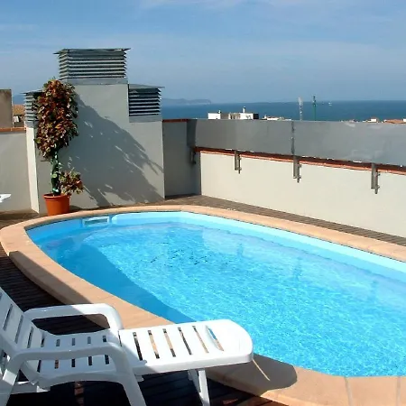 Mestral - Apartamentos Centricos L'Escala Exterior photo
