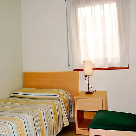 Mestral - Apartamentos Centricos L'Escala Exterior photo